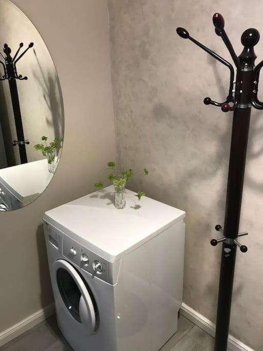 Warm Apartment In The Center Of Tirana City Bagian luar foto